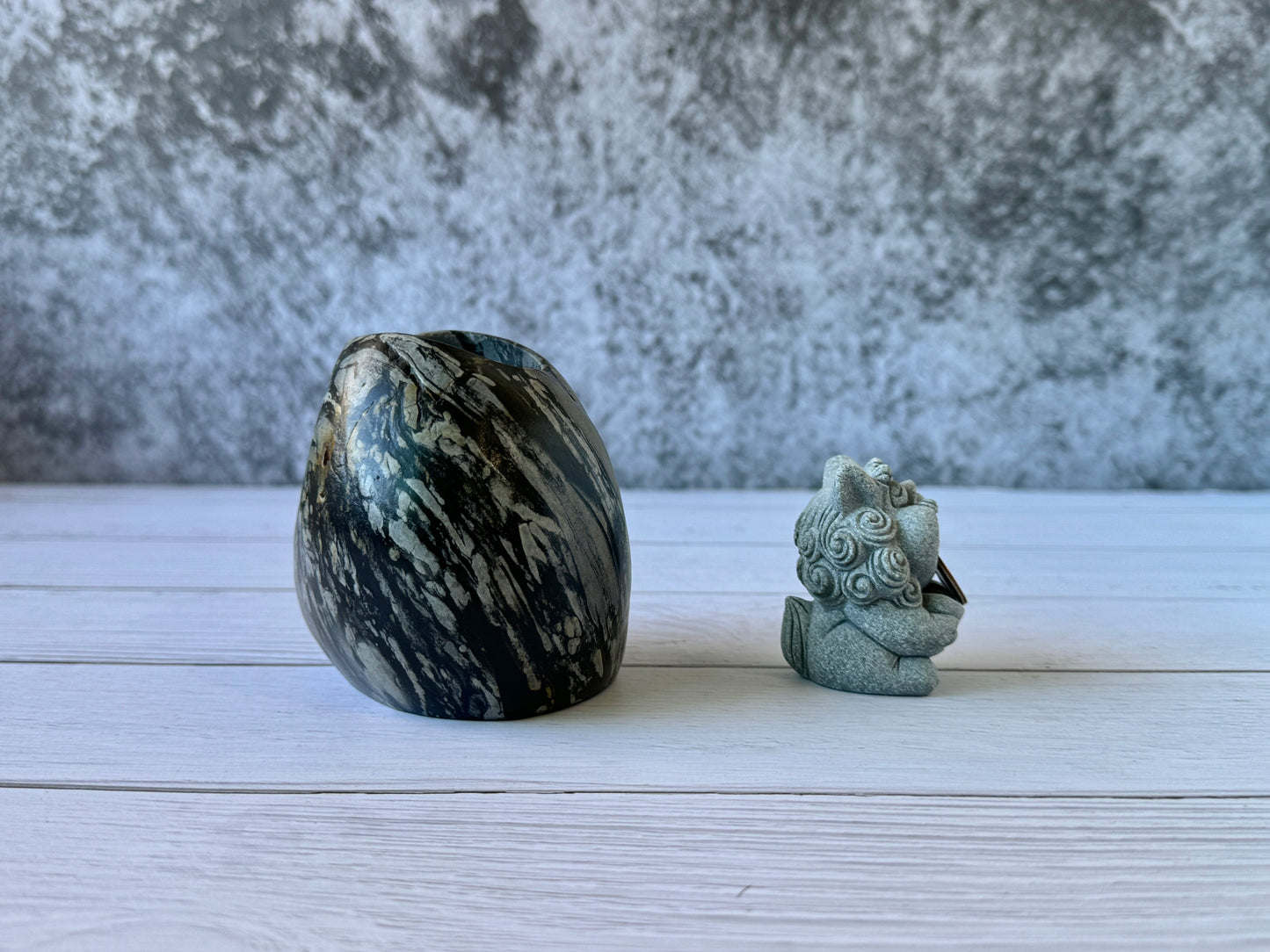 "Ink Marble" - Handmade Natural Riverstone Vase
